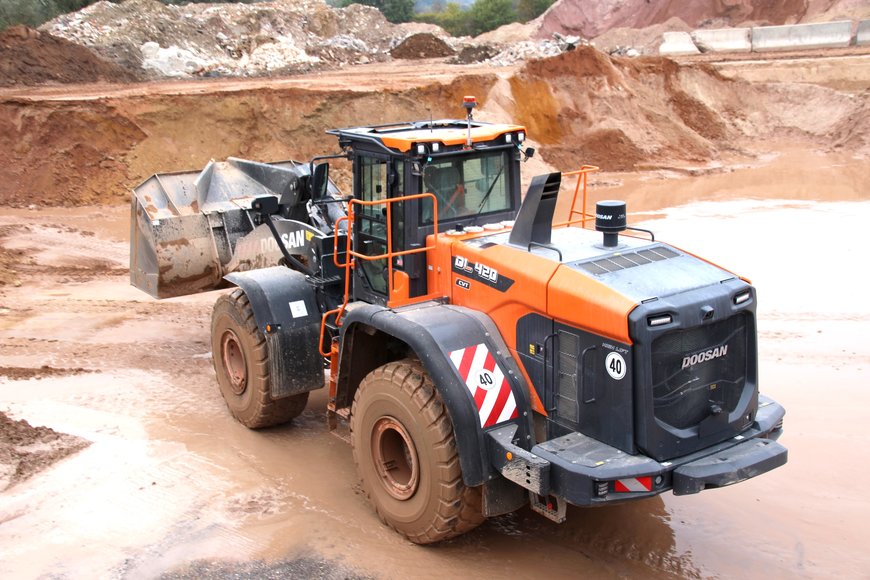 New Wheel Loader Slashes Fuel Costs per Tonne of Sand